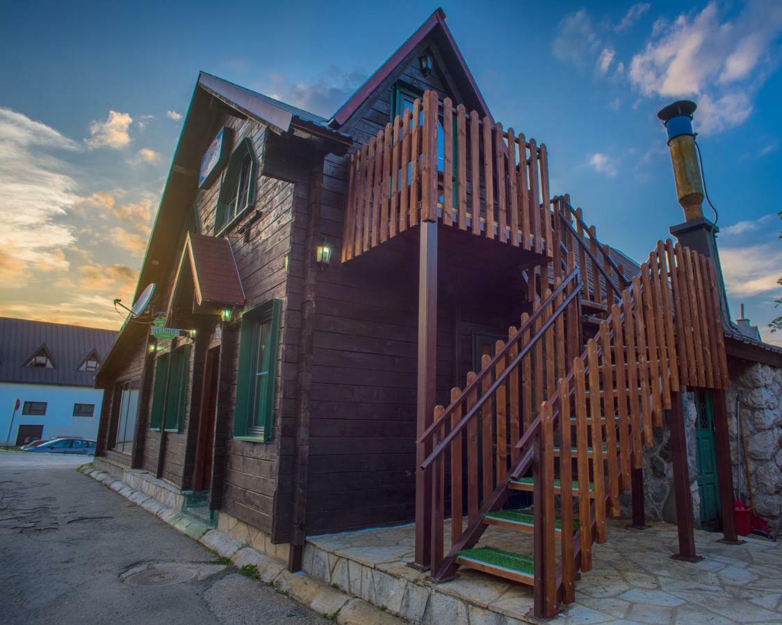 Apartmani Restoran Durmitor Žabljak Exteriör bild